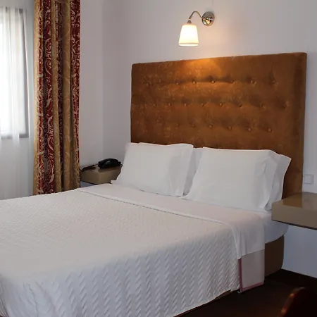 Residencial Ξενοδοχείο 2*