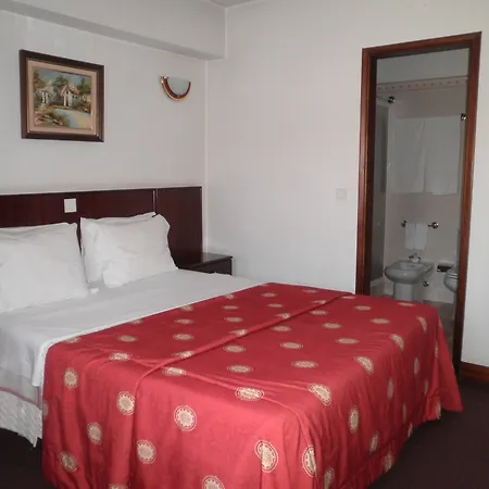 Residencial Ξενοδοχείο Batalha