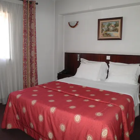 Residencial Ξενοδοχείο Batalha