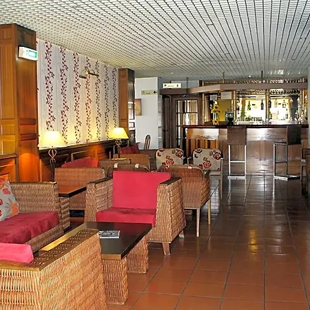 Residencial 2*